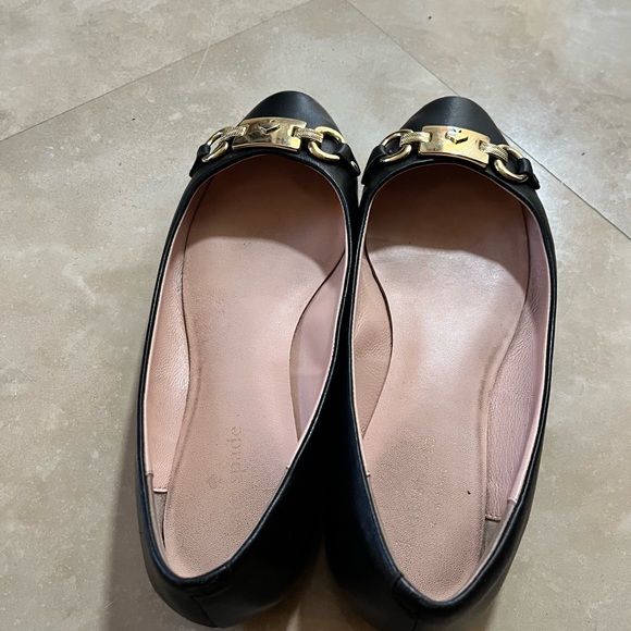 Kate Spade Phoebe black and gold flats 7.5 - Picture 3 of 4